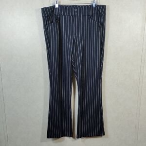 01155 Studio by Torrid black w/thin white stripes boot leg trousers 20T